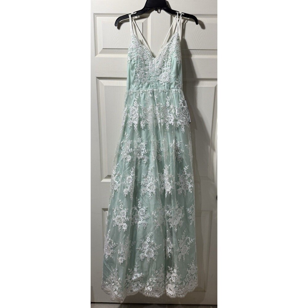 NWT Mint Lace Prom Dress – Size 13/14 – Formal Evening Gown